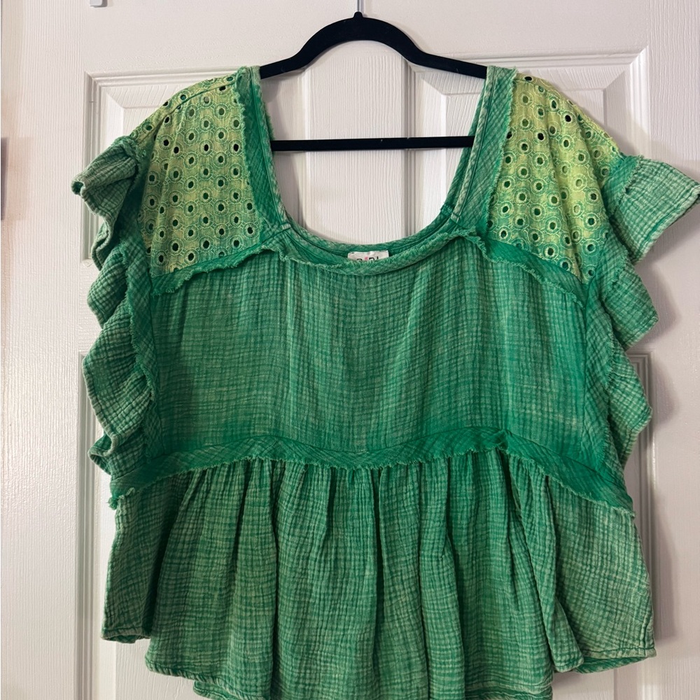BiBi Green Flutter Sleeve Ruffled Blouse
